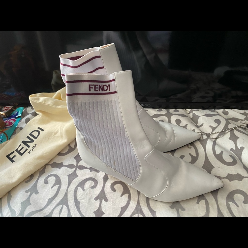 FENDI HEEL - Picture 4 of 5